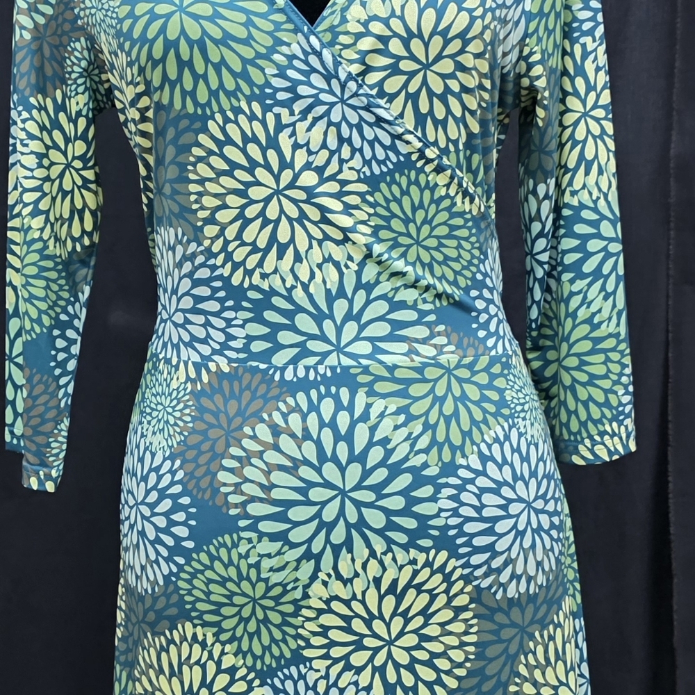 NWT PattyBoutik Blue and Yellow Floral Midi Dress - Picture 10 of 16